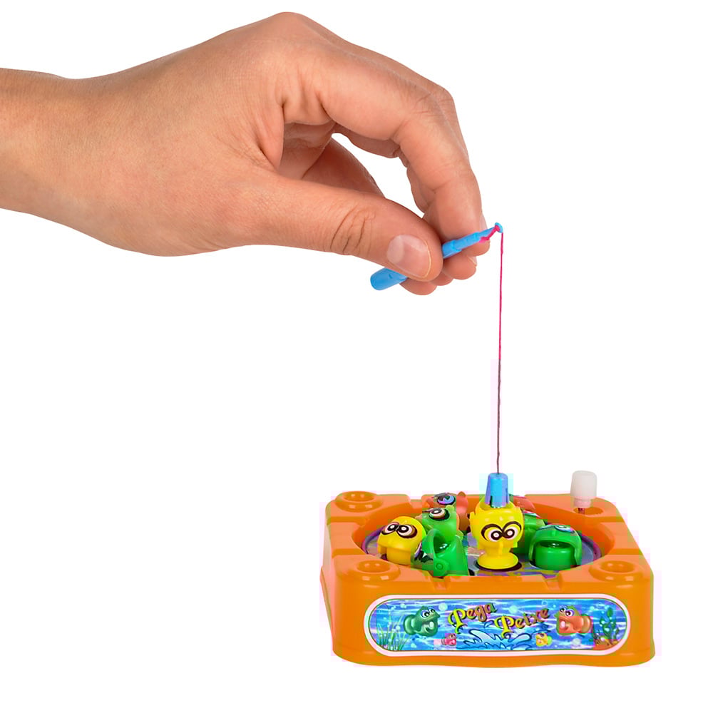 Wind Up Fishing Game 3.5" – Case of 12