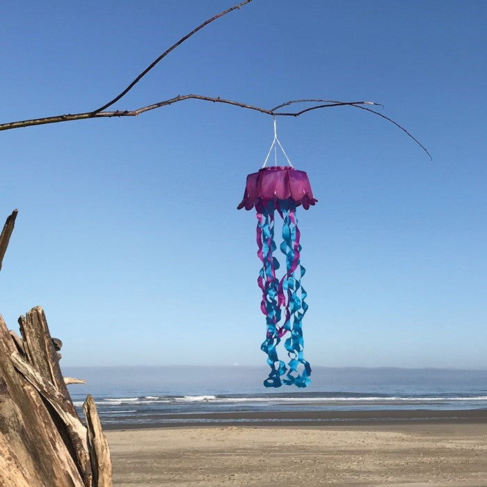 Surf City Kites Jellyfish 3D Windsock
